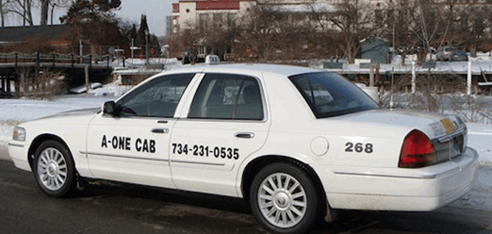 Detroit Metro Airport Taxi Service Car Cab Limo DTW Ground Transportation